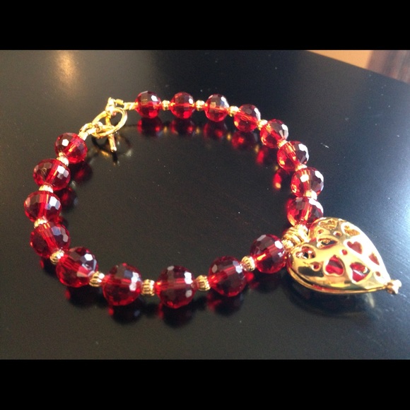 Unique, handmade red crystal bracelet with gold heart bead cage charm; toggle - Picture 3 of 6